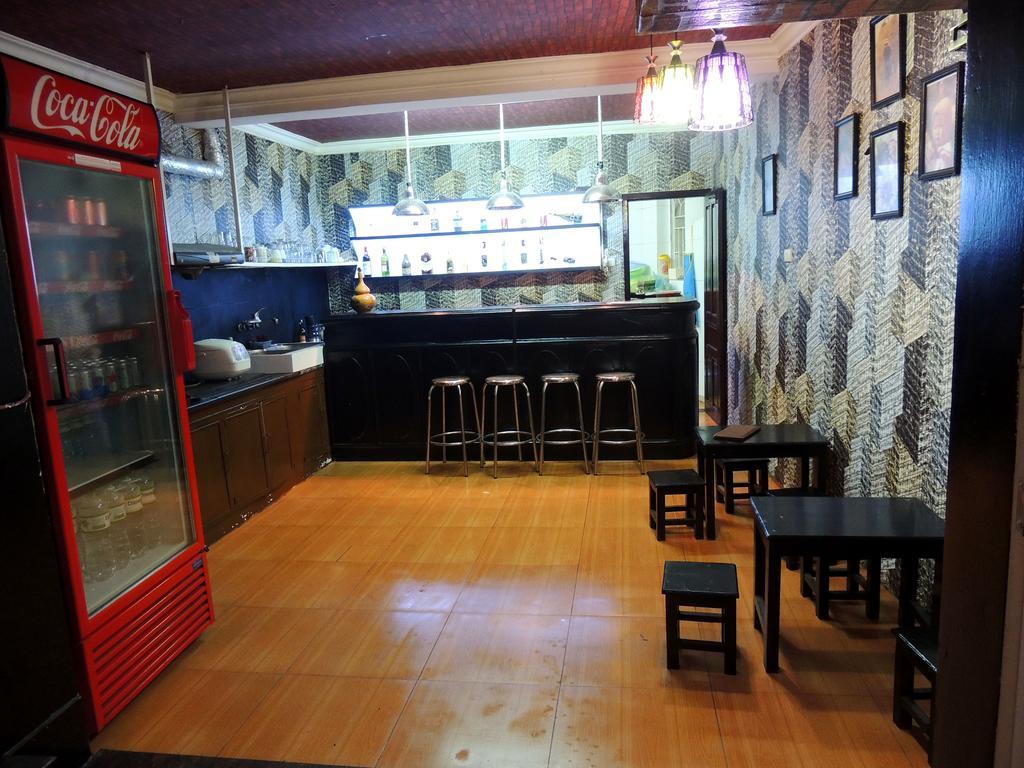 Halong Happy Hostel (Adults Only) Hạ Long Extérieur photo
